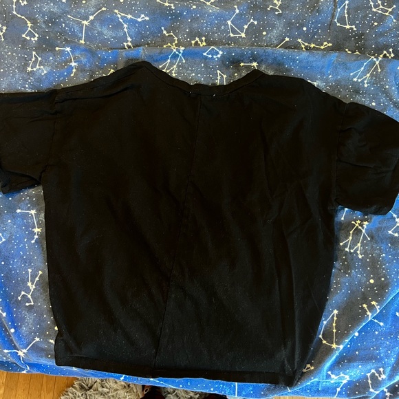 💜 CHARLOTTE RUSSE Black Crop Top - Picture 2 of 3